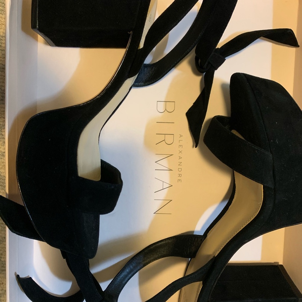 NWOT ALEXANDRE BIRMAN CLARITA PLATFORM SANDAL